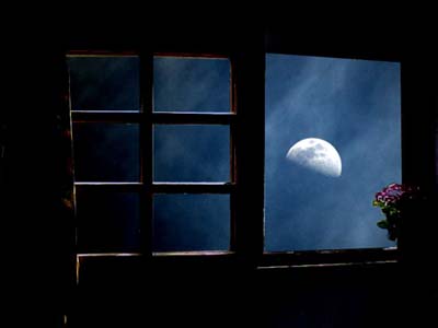 ventana en luna